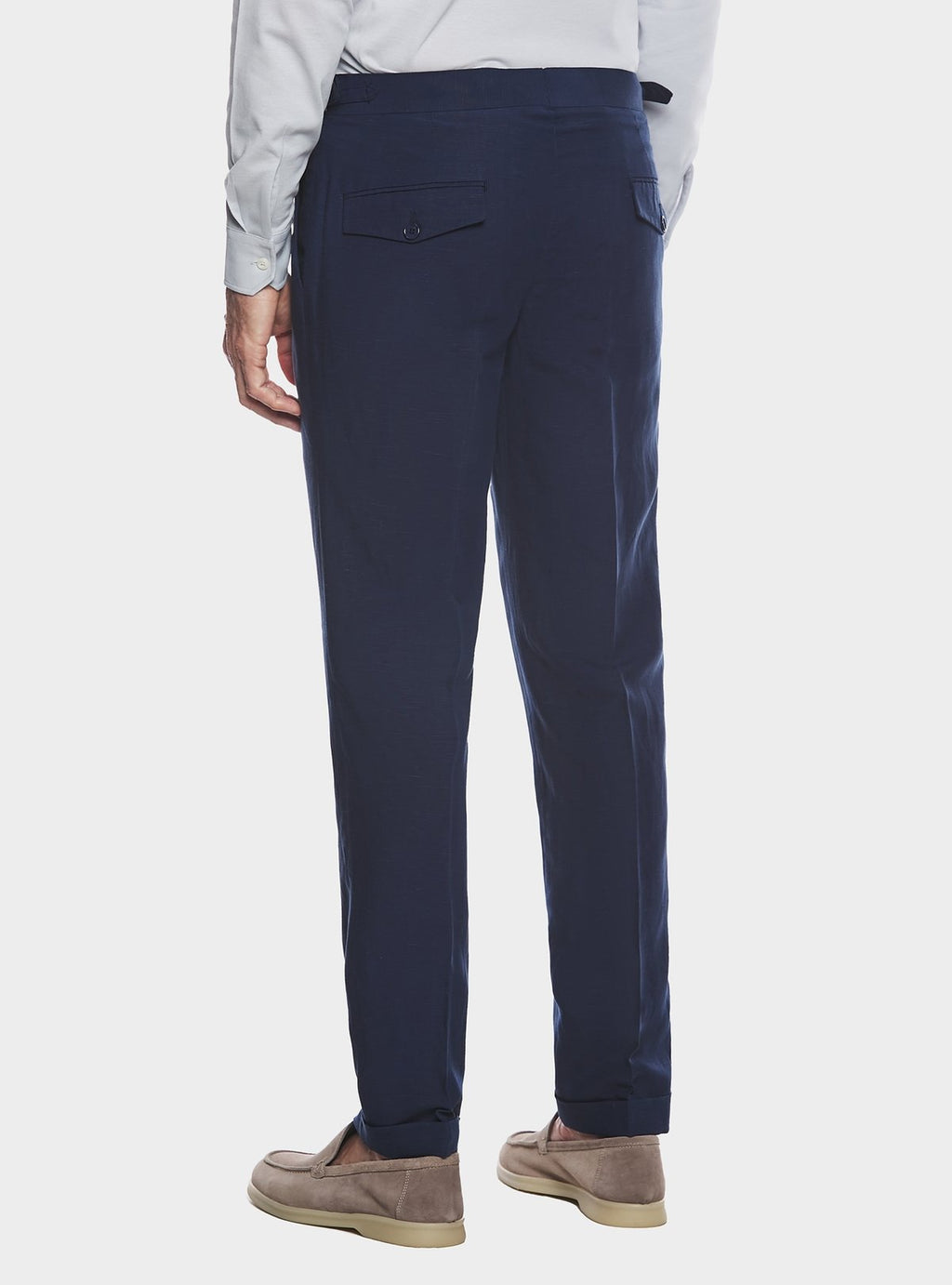 Pantaloni con doppia pince e fibbie in misto lino